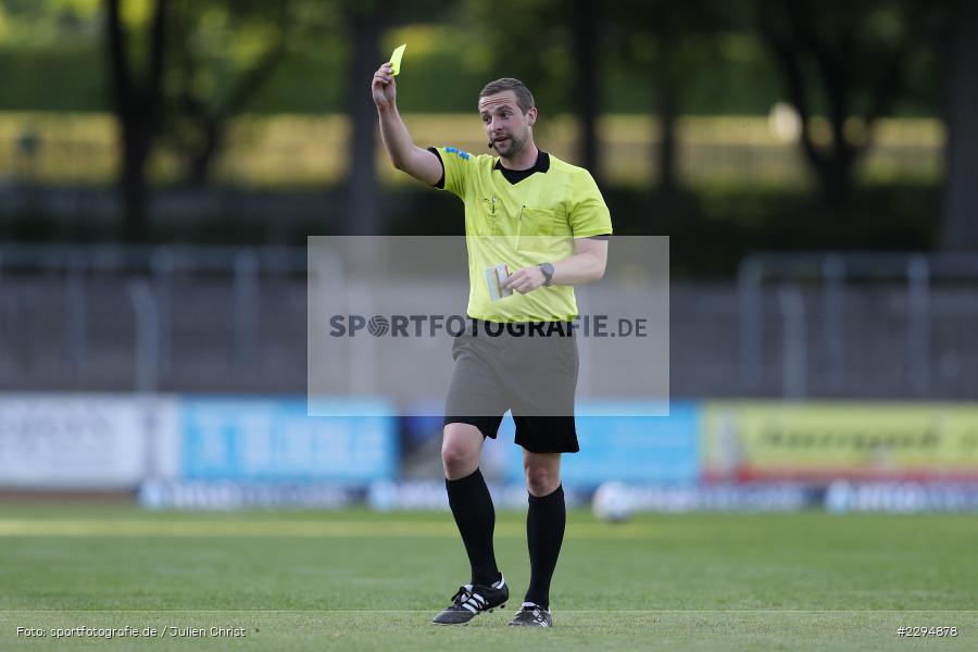 Gelbe Karte, Johannes Hamper, Willy-Sachs-Stadion, Schweinfurt, 01.06.2021, BFV, sport, action, Fussball, Deutschland, Juni 2021, Playoff, Play-Offs, 2019/2020, Regionalliga Bayern, FC05, SVA, Sportverein Viktoria 01 e. V, SV Viktoria Aschaffenburg, 1. FC Schweinfurt 05 - Bild-ID: 2294878 Gelbe Karte, Johannes Hamper, Willy-Sachs-Stadion, Schweinfurt, 01.06.2021, BFV, sport, action, Fussball, Deutschland, Juni 2021, Playoff, Play-Offs, 2019/2020, Regionalliga Bayern, FC05, SVA, Sportverein Viktoria 01 e. V, SV Viktoria Aschaffenburg, 1. FC Schweinfurt 05 - Bild-ID: 2294878