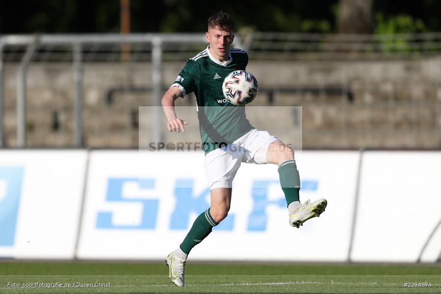 Benedict Laverty, Willy-Sachs-Stadion, Schweinfurt, 01.06.2021, BFV, sport, action, Fussball, Deutschland, Juni 2021, Playoff, Play-Offs, 2019/2020, Regionalliga Bayern, FC05, SVA, Sportverein Viktoria 01 e. V, SV Viktoria Aschaffenburg, 1. FC Schweinfurt 05 - Bild-ID: 2294894