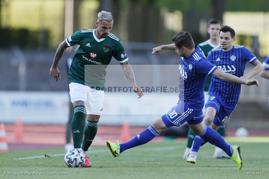 Benjamin Baier, Sascha Marinkovic, Willy-Sachs-Stadion, Schweinfurt, 01.06.2021, BFV, sport, action, Fussball, Deutschland, Juni 2021, Playoff, Play-Offs, 2019/2020, Regionalliga Bayern, FC05, SVA, Sportverein Viktoria 01 e. V, SV Viktoria Aschaffenburg, 1. FC Schweinfurt 05 - Bild-ID: 2294910 Benjamin Baier, Sascha Marinkovic, Willy-Sachs-Stadion, Schweinfurt, 01.06.2021, BFV, sport, action, Fussball, Deutschland, Juni 2021, Playoff, Play-Offs, 2019/2020, Regionalliga Bayern, FC05, SVA, Sportverein Viktoria 01 e. V, SV Viktoria Aschaffenburg, 1. FC Schweinfurt 05 - Bild-ID: 2294910