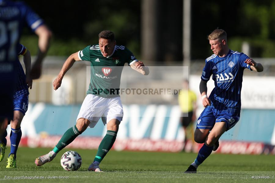 Nick Förster, Martin Thomann, Willy-Sachs-Stadion, Schweinfurt, 01.06.2021, BFV, sport, action, Fussball, Deutschland, Juni 2021, Playoff, Play-Offs, 2019/2020, Regionalliga Bayern, FC05, SVA, Sportverein Viktoria 01 e. V, SV Viktoria Aschaffenburg, 1. FC Schweinfurt 05 - Bild-ID: 2294938
