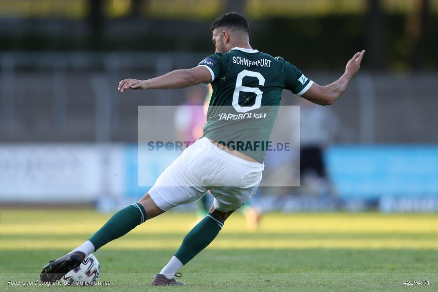 Dynamik, Lamar Yarbrough, Willy-Sachs-Stadion, Schweinfurt, 01.06.2021, BFV, sport, action, Fussball, Deutschland, Juni 2021, Playoff, Play-Offs, 2019/2020, Regionalliga Bayern, FC05, SVA, Sportverein Viktoria 01 e. V, SV Viktoria Aschaffenburg, 1. FC Schweinfurt 05 - Bild-ID: 2294971 Dynamik, Lamar Yarbrough, Willy-Sachs-Stadion, Schweinfurt, 01.06.2021, BFV, sport, action, Fussball, Deutschland, Juni 2021, Playoff, Play-Offs, 2019/2020, Regionalliga Bayern, FC05, SVA, Sportverein Viktoria 01 e. V, SV Viktoria Aschaffenburg, 1. FC Schweinfurt 05 - Bild-ID: 2294971