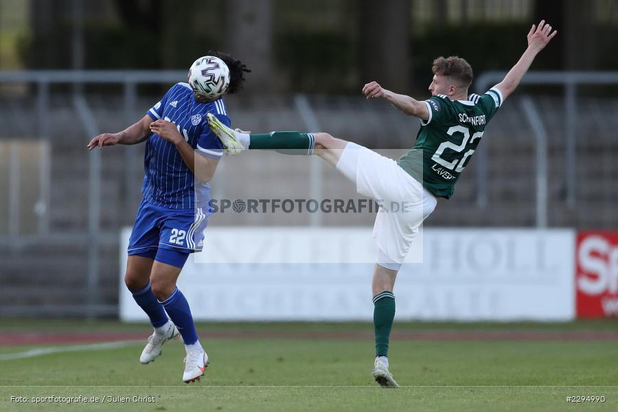 hohes Bein, Hamza Boutakhrit, Benedict Laverty, Willy-Sachs-Stadion, Schweinfurt, 01.06.2021, BFV, sport, action, Fussball, Deutschland, Juni 2021, Playoff, Play-Offs, 2019/2020, Regionalliga Bayern, FC05, SVA, Sportverein Viktoria 01 e. V, SV Viktoria Aschaffenburg, 1. FC Schweinfurt 05 - Bild-ID: 2294990 hohes Bein, Hamza Boutakhrit, Benedict Laverty, Willy-Sachs-Stadion, Schweinfurt, 01.06.2021, BFV, sport, action, Fussball, Deutschland, Juni 2021, Playoff, Play-Offs, 2019/2020, Regionalliga Bayern, FC05, SVA, Sportverein Viktoria 01 e. V, SV Viktoria Aschaffenburg, 1. FC Schweinfurt 05 - Bild-ID: 2294990