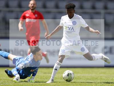 Fotos von FC Bayern Alzenau - KSV Hessen Kassel auf sportfotografie.de