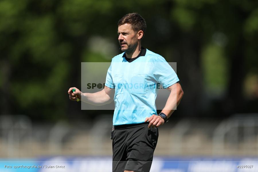 SR-Gruppe, Main-Spessart, Schiedsrichter, Manuel Steigerwald, Willy-Sachs-Stadion, Schweinfurt, 05.06.2021, BFV, sport, action, Fussball, Deutschland, Juni 2021, Trostrunde, Ligapokal, Halbfinale, Regionalliga Bayern, TSV, FC05, TSV Aubstadt, 1. FC Schweinfurt 05 - Bild-ID: 2295027 SR-Gruppe, Main-Spessart, Schiedsrichter, Manuel Steigerwald, Willy-Sachs-Stadion, Schweinfurt, 05.06.2021, BFV, sport, action, Fussball, Deutschland, Juni 2021, Trostrunde, Ligapokal, Halbfinale, Regionalliga Bayern, TSV, FC05, TSV Aubstadt, 1. FC Schweinfurt 05 - Bild-ID: 2295027
