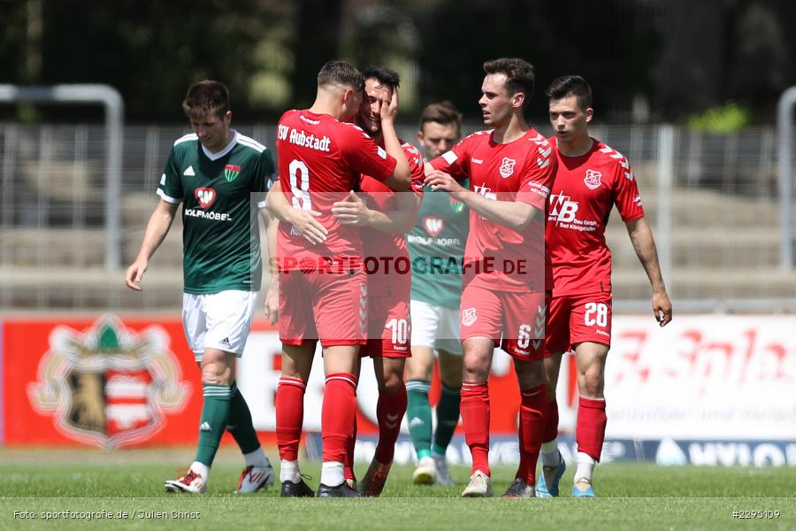 Gestik, Tor, Torjubel, Timo Pitter, Willy-Sachs-Stadion, Schweinfurt, 05.06.2021, BFV, sport, action, Fussball, Deutschland, Juni 2021, Trostrunde, Ligapokal, Halbfinale, Regionalliga Bayern, TSV, FC05, TSV Aubstadt, 1. FC Schweinfurt 05 - Bild-ID: 2295109 Gestik, Tor, Torjubel, Timo Pitter, Willy-Sachs-Stadion, Schweinfurt, 05.06.2021, BFV, sport, action, Fussball, Deutschland, Juni 2021, Trostrunde, Ligapokal, Halbfinale, Regionalliga Bayern, TSV, FC05, TSV Aubstadt, 1. FC Schweinfurt 05 - Bild-ID: 2295109