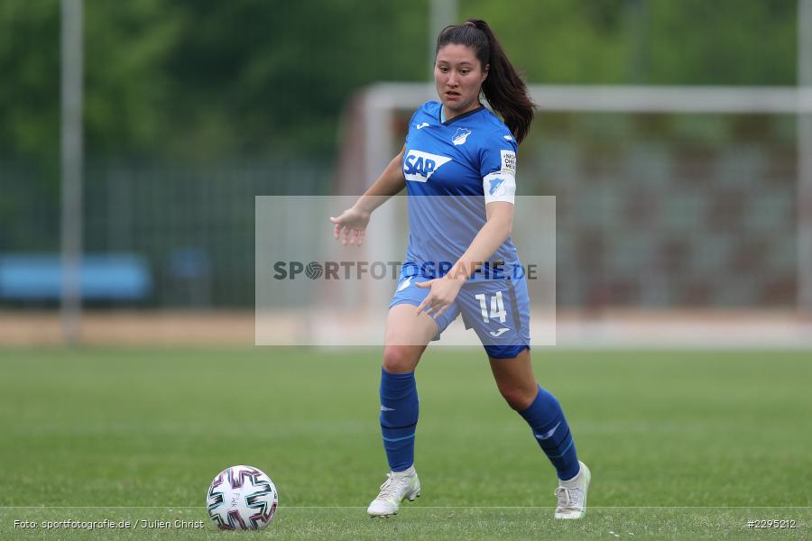 Mayalu Ann Rausch, Soccergirl Sportpark, Würzburg, 06.06.2021, DFL, sport, action, Fussball, Deutschland, Juni 2021, Saison 2020/2021, TSG, FWK, Frauen, Süd, 2. Frauen-Bundesliga, TSG Hoffenheim U20, FC Würzburger Kickers - Bild-ID: 2295212 Mayalu Ann Rausch, Soccergirl Sportpark, Würzburg, 06.06.2021, DFL, sport, action, Fussball, Deutschland, Juni 2021, Saison 2020/2021, TSG, FWK, Frauen, Süd, 2. Frauen-Bundesliga, TSG Hoffenheim U20, FC Würzburger Kickers - Bild-ID: 2295212