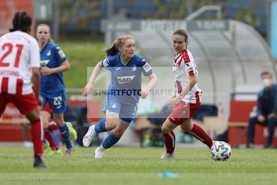 Linette Hofmann, Soccergirl Sportpark, Würzburg, 06.06.2021, DFL, sport, action, Fussball, Deutschland, Juni 2021, Saison 2020/2021, TSG, FWK, Frauen, Süd, 2. Frauen-Bundesliga, TSG Hoffenheim U20, FC Würzburger Kickers - Bild-ID: 2295257 Linette Hofmann, Soccergirl Sportpark, Würzburg, 06.06.2021, DFL, sport, action, Fussball, Deutschland, Juni 2021, Saison 2020/2021, TSG, FWK, Frauen, Süd, 2. Frauen-Bundesliga, TSG Hoffenheim U20, FC Würzburger Kickers - Bild-ID: 2295257