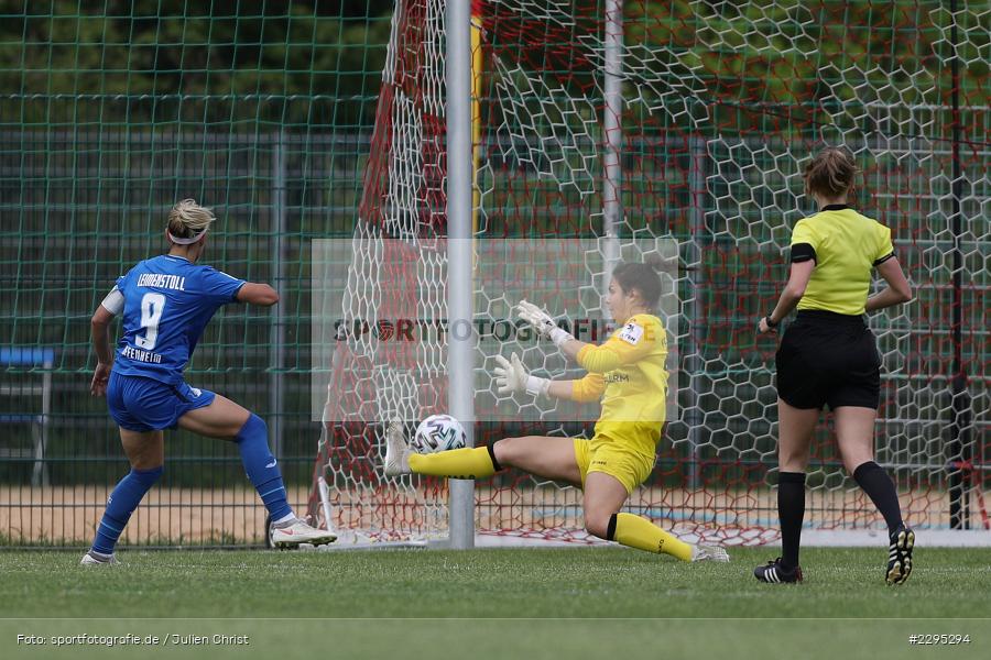 Chance, Torwart Johanna Popp, Vanessa Leimenstoll, Soccergirl Sportpark, Würzburg, 06.06.2021, DFL, sport, action, Fussball, Deutschland, Juni 2021, Saison 2020/2021, TSG, FWK, Frauen, Süd, 2. Frauen-Bundesliga, TSG Hoffenheim U20, FC Würzburger Kickers - Bild-ID: 2295294 Chance, Torwart Johanna Popp, Vanessa Leimenstoll, Soccergirl Sportpark, Würzburg, 06.06.2021, DFL, sport, action, Fussball, Deutschland, Juni 2021, Saison 2020/2021, TSG, FWK, Frauen, Süd, 2. Frauen-Bundesliga, TSG Hoffenheim U20, FC Würzburger Kickers - Bild-ID: 2295294
