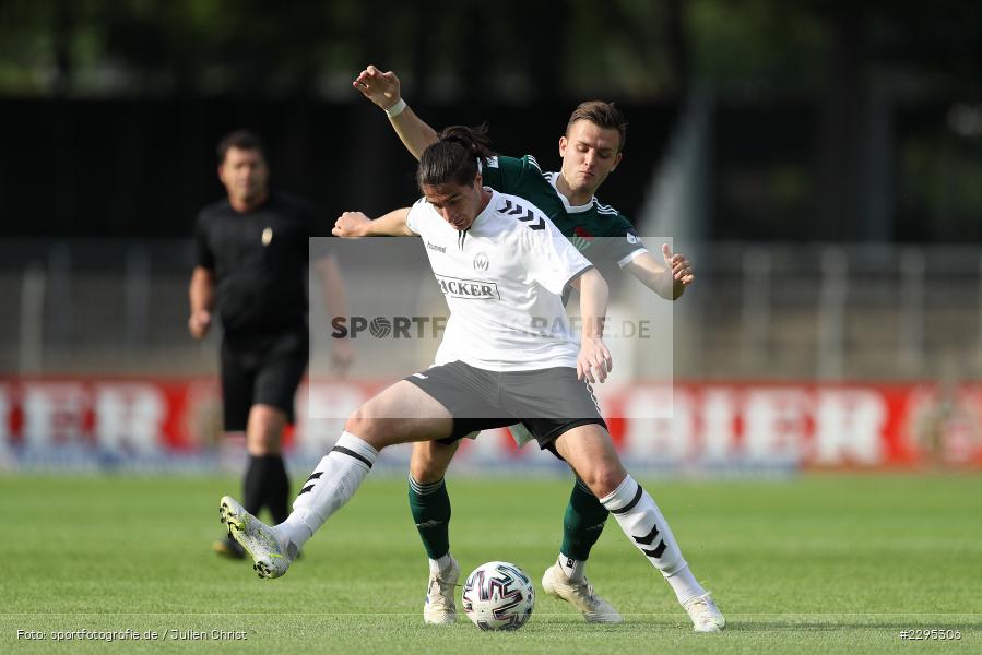 Georgios Spanoudakis, Lukas Ramser, Willy-Sachs-Stadion, Schweinfurt, 08.06.2021, BFV, sport, action, Fussball, Deutschland, Juni 2021, Trostrunde, Ligapokal, Finale, Regionalliga Bayern, SVW, FC05, SV Wacker Burghausen, 1. FC Schweinfurt 05 - Bild-ID: 2295306