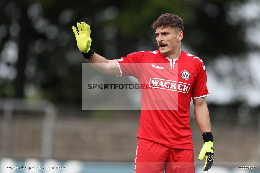 Hände, Arme, gestikuliert, Markus Schöller, Willy-Sachs-Stadion, Schweinfurt, 08.06.2021, BFV, sport, action, Fussball, Deutschland, Juni 2021, Trostrunde, Ligapokal, Finale, Regionalliga Bayern, SVW, FC05, SV Wacker Burghausen, 1. FC Schweinfurt 05 - Bild-ID: 2295329 Hände, Arme, gestikuliert, Markus Schöller, Willy-Sachs-Stadion, Schweinfurt, 08.06.2021, BFV, sport, action, Fussball, Deutschland, Juni 2021, Trostrunde, Ligapokal, Finale, Regionalliga Bayern, SVW, FC05, SV Wacker Burghausen, 1. FC Schweinfurt 05 - Bild-ID: 2295329