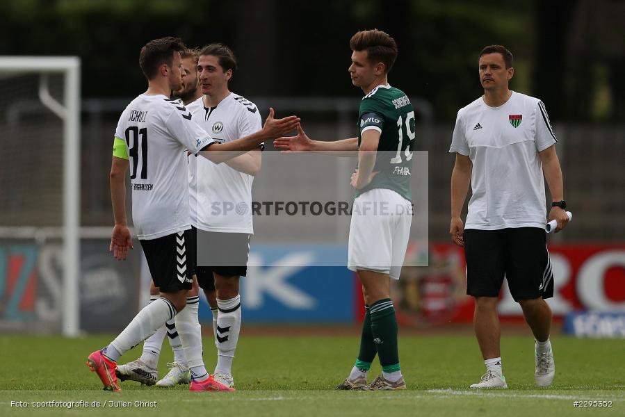 Nicolas Pfarr, Christoph Schulz, Willy-Sachs-Stadion, Schweinfurt, 08.06.2021, BFV, sport, action, Fussball, Deutschland, Juni 2021, Trostrunde, Ligapokal, Finale, Regionalliga Bayern, SVW, FC05, SV Wacker Burghausen, 1. FC Schweinfurt 05 - Bild-ID: 2295352