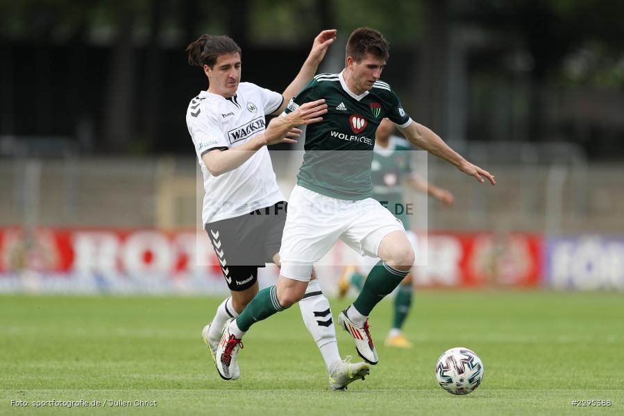 Georgios Spanoudakis, Kevin Fery, Willy-Sachs-Stadion, Schweinfurt, 08.06.2021, BFV, sport, action, Fussball, Deutschland, Juni 2021, Trostrunde, Ligapokal, Finale, Regionalliga Bayern, SVW, FC05, SV Wacker Burghausen, 1. FC Schweinfurt 05 - Bild-ID: 2295388