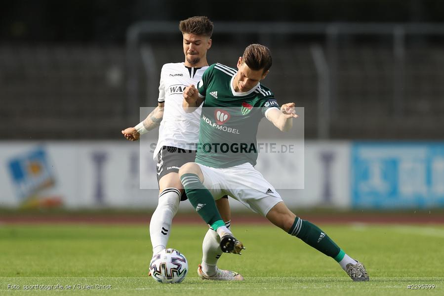 Nicolas Pfarr, Nicholas Helmbrecht, Willy-Sachs-Stadion, Schweinfurt, 08.06.2021, BFV, sport, action, Fussball, Deutschland, Juni 2021, Trostrunde, Ligapokal, Finale, Regionalliga Bayern, SVW, FC05, SV Wacker Burghausen, 1. FC Schweinfurt 05 - Bild-ID: 2295399