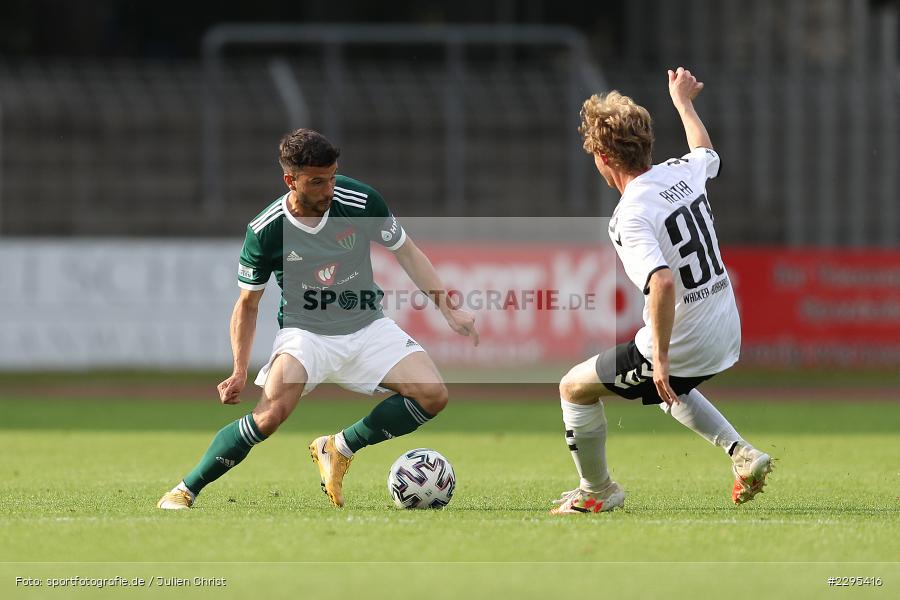 Maximilian Reiter, Amar Cekic, Willy-Sachs-Stadion, Schweinfurt, 08.06.2021, BFV, sport, action, Fussball, Deutschland, Juni 2021, Trostrunde, Ligapokal, Finale, Regionalliga Bayern, SVW, FC05, SV Wacker Burghausen, 1. FC Schweinfurt 05 - Bild-ID: 2295416