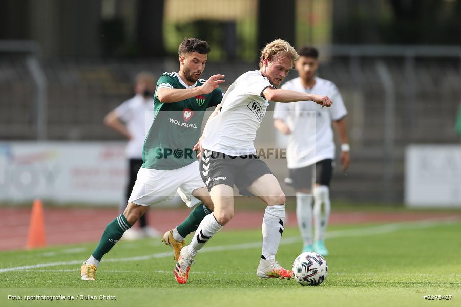 Amir Cekic, Maximilian Reiter, Willy-Sachs-Stadion, Schweinfurt, 08.06.2021, BFV, sport, action, Fussball, Deutschland, Juni 2021, Trostrunde, Ligapokal, Finale, Regionalliga Bayern, SVW, FC05, SV Wacker Burghausen, 1. FC Schweinfurt 05 - Bild-ID: 2295427 Amir Cekic, Maximilian Reiter, Willy-Sachs-Stadion, Schweinfurt, 08.06.2021, BFV, sport, action, Fussball, Deutschland, Juni 2021, Trostrunde, Ligapokal, Finale, Regionalliga Bayern, SVW, FC05, SV Wacker Burghausen, 1. FC Schweinfurt 05 - Bild-ID: 2295427