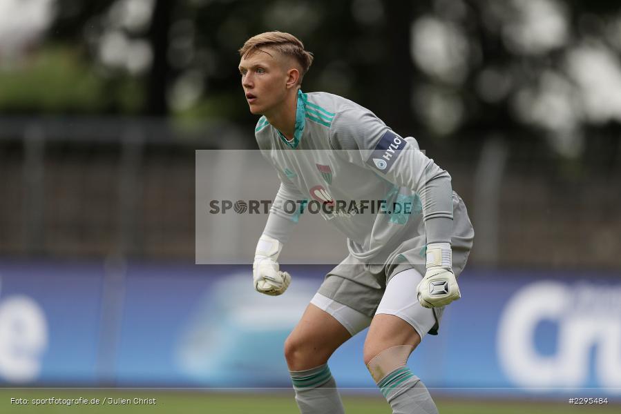 Jan Reichert, Willy-Sachs-Stadion, Schweinfurt, 08.06.2021, BFV, sport, action, Fussball, Deutschland, Juni 2021, Trostrunde, Ligapokal, Finale, Regionalliga Bayern, SVW, FC05, SV Wacker Burghausen, 1. FC Schweinfurt 05 - Bild-ID: 2295484 Jan Reichert, Willy-Sachs-Stadion, Schweinfurt, 08.06.2021, BFV, sport, action, Fussball, Deutschland, Juni 2021, Trostrunde, Ligapokal, Finale, Regionalliga Bayern, SVW, FC05, SV Wacker Burghausen, 1. FC Schweinfurt 05 - Bild-ID: 2295484
