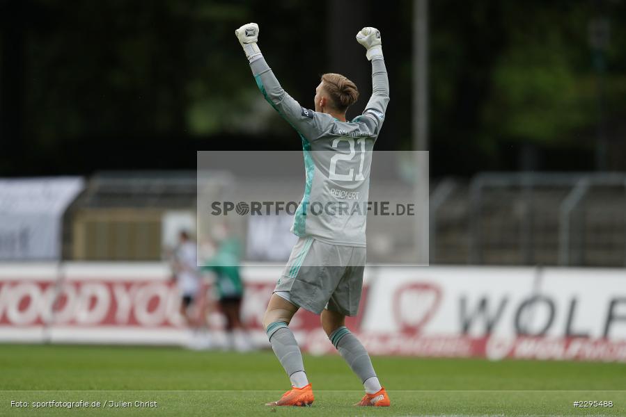 Jan Reichert, Willy-Sachs-Stadion, Schweinfurt, 08.06.2021, BFV, sport, action, Fussball, Deutschland, Juni 2021, Trostrunde, Ligapokal, Finale, Regionalliga Bayern, SVW, FC05, SV Wacker Burghausen, 1. FC Schweinfurt 05 - Bild-ID: 2295488 Jan Reichert, Willy-Sachs-Stadion, Schweinfurt, 08.06.2021, BFV, sport, action, Fussball, Deutschland, Juni 2021, Trostrunde, Ligapokal, Finale, Regionalliga Bayern, SVW, FC05, SV Wacker Burghausen, 1. FC Schweinfurt 05 - Bild-ID: 2295488