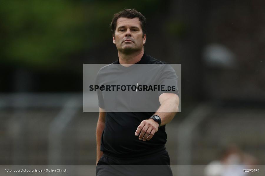 Schiedsrichter, Markus Pflaum, Willy-Sachs-Stadion, Schweinfurt, 08.06.2021, BFV, sport, action, Fussball, Deutschland, Juni 2021, Trostrunde, Ligapokal, Finale, Regionalliga Bayern, SVW, FC05, SV Wacker Burghausen, 1. FC Schweinfurt 05 - Bild-ID: 2295494