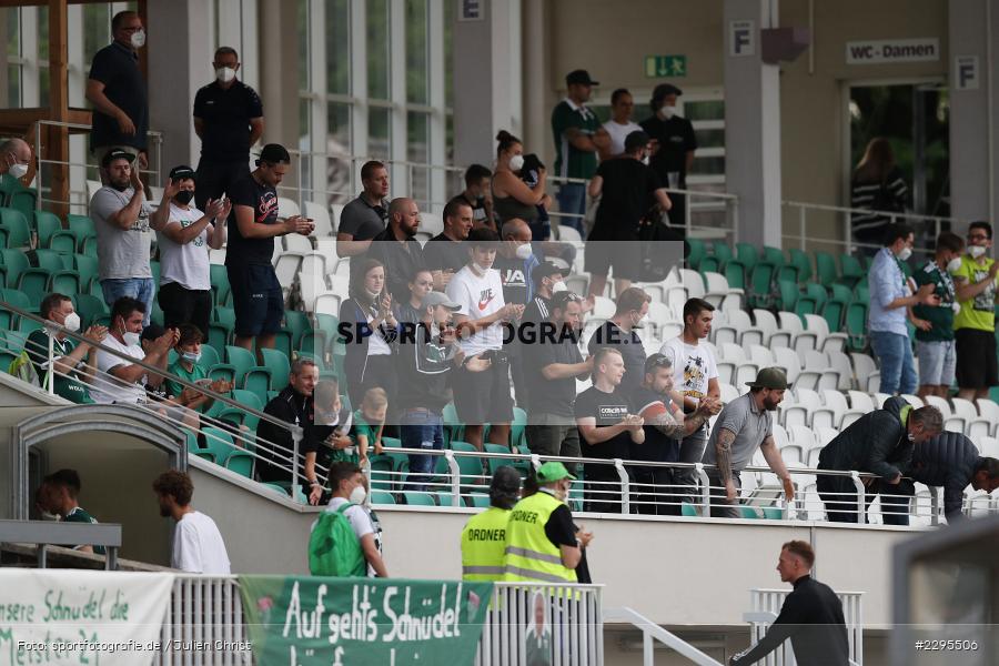 Zuschauer, Fans, Willy-Sachs-Stadion, Schweinfurt, 08.06.2021, BFV, sport, action, Fussball, Deutschland, Juni 2021, Trostrunde, Ligapokal, Finale, Regionalliga Bayern, SVW, FC05, SV Wacker Burghausen, 1. FC Schweinfurt 05 - Bild-ID: 2295506