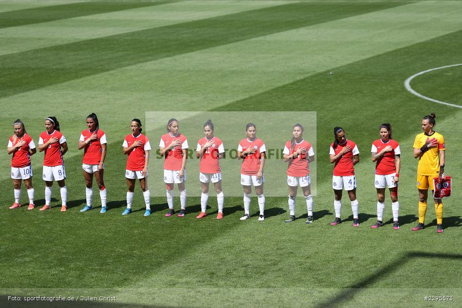 Hyme, Yanara Aedo, Stadion am Bieberer Berg, 15.06.2021, DFB, sport, action, Fussball, Juni 2021, Germany, Bieberer Berg, CHI, GER, Offenbach, Frauen-Länderspiel, Länderspiel, Chile, Deutschland - Bild-ID: 2295573 Hyme, Yanara Aedo, Stadion am Bieberer Berg, 15.06.2021, DFB, sport, action, Fussball, Juni 2021, Germany, Bieberer Berg, CHI, GER, Offenbach, Frauen-Länderspiel, Länderspiel, Chile, Deutschland - Bild-ID: 2295573
