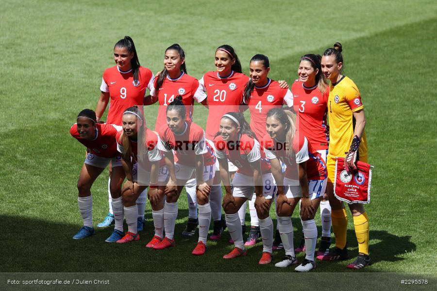 Mannschaftsfoto, Team, Stadion am Bieberer Berg, 15.06.2021, DFB, sport, action, Fussball, Juni 2021, Germany, Bieberer Berg, CHI, GER, Offenbach, Frauen-Länderspiel, Länderspiel, Chile, Deutschland - Bild-ID: 2295578 Mannschaftsfoto, Team, Stadion am Bieberer Berg, 15.06.2021, DFB, sport, action, Fussball, Juni 2021, Germany, Bieberer Berg, CHI, GER, Offenbach, Frauen-Länderspiel, Länderspiel, Chile, Deutschland - Bild-ID: 2295578