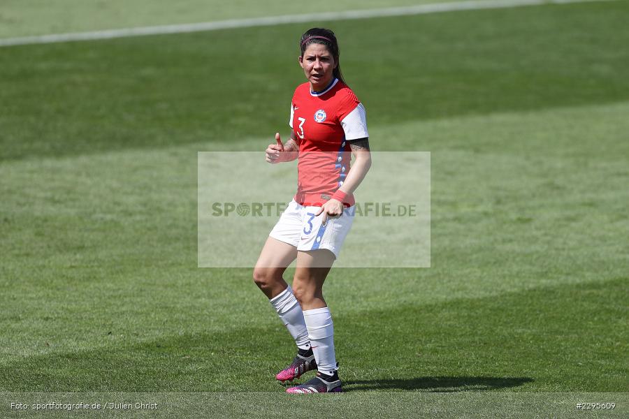Carla Guerrero, Stadion am Bieberer Berg, 15.06.2021, DFB, sport, action, Fussball, Juni 2021, Germany, Bieberer Berg, CHI, GER, Offenbach, Frauen-Länderspiel, Länderspiel, Chile, Deutschland - Bild-ID: 2295609 Carla Guerrero, Stadion am Bieberer Berg, 15.06.2021, DFB, sport, action, Fussball, Juni 2021, Germany, Bieberer Berg, CHI, GER, Offenbach, Frauen-Länderspiel, Länderspiel, Chile, Deutschland - Bild-ID: 2295609