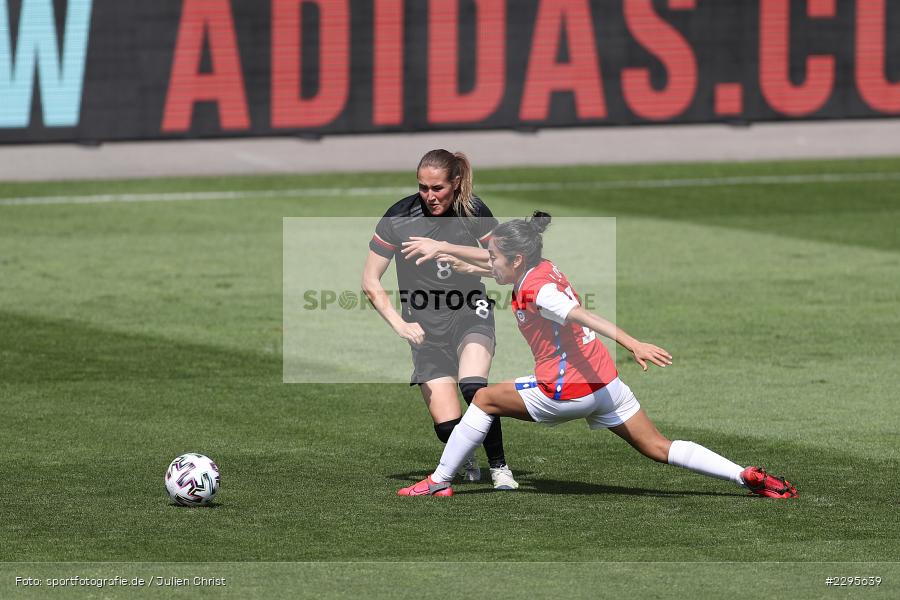 Sydney Lohmann, Stadion am Bieberer Berg, 15.06.2021, DFB, sport, action, Fussball, Juni 2021, Germany, Bieberer Berg, CHI, GER, Offenbach, Frauen-Länderspiel, Länderspiel, Chile, Deutschland - Bild-ID: 2295639 Sydney Lohmann, Stadion am Bieberer Berg, 15.06.2021, DFB, sport, action, Fussball, Juni 2021, Germany, Bieberer Berg, CHI, GER, Offenbach, Frauen-Länderspiel, Länderspiel, Chile, Deutschland - Bild-ID: 2295639