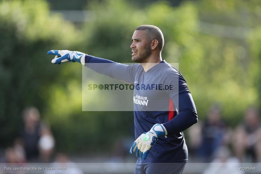 Hände, Arme, gestikuliert, Marvin Fischer-Vallecilla, KRE Sportpark, Würzburg, 18.06.2021, Freundschaftsspiele, BFV, sport, action, Fussball, Deutschland, Juni 2021, Saison 2021/2022, TSV, FWK, TSV Karlburg, FC Würzburger Kickers - Bild-ID: 2295698 Hände, Arme, gestikuliert, Marvin Fischer-Vallecilla, KRE Sportpark, Würzburg, 18.06.2021, Freundschaftsspiele, BFV, sport, action, Fussball, Deutschland, Juni 2021, Saison 2021/2022, TSV, FWK, TSV Karlburg, FC Würzburger Kickers - Bild-ID: 2295698