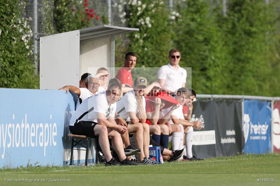 Jürgen Gold, Trainer, Markus Köhler, KRE Sportpark, Würzburg, 18.06.2021, Freundschaftsspiele, BFV, sport, action, Fussball, Deutschland, Juni 2021, Saison 2021/2022, TSV, FWK, TSV Karlburg, FC Würzburger Kickers - Bild-ID: 2295723 Jürgen Gold, Trainer, Markus Köhler, KRE Sportpark, Würzburg, 18.06.2021, Freundschaftsspiele, BFV, sport, action, Fussball, Deutschland, Juni 2021, Saison 2021/2022, TSV, FWK, TSV Karlburg, FC Würzburger Kickers - Bild-ID: 2295723