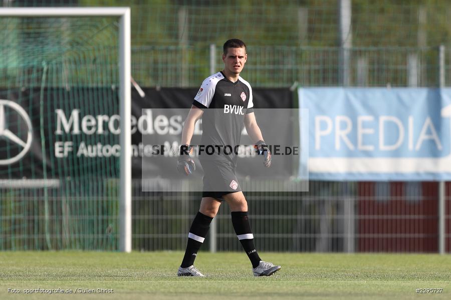 Maximilian Pérez Hintermeier, KRE Sportpark, Würzburg, 18.06.2021, Freundschaftsspiele, BFV, sport, action, Fussball, Deutschland, Juni 2021, Saison 2021/2022, TSV, FWK, TSV Karlburg, FC Würzburger Kickers - Bild-ID: 2295727 Maximilian Pérez Hintermeier, KRE Sportpark, Würzburg, 18.06.2021, Freundschaftsspiele, BFV, sport, action, Fussball, Deutschland, Juni 2021, Saison 2021/2022, TSV, FWK, TSV Karlburg, FC Würzburger Kickers - Bild-ID: 2295727