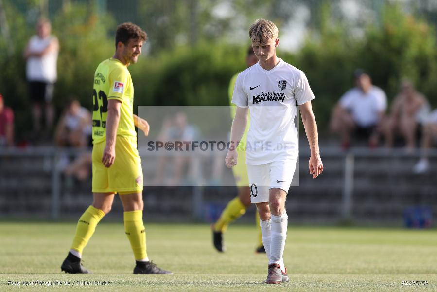 Enttäuscht, Marco Kunzmann, KRE Sportpark, Würzburg, 18.06.2021, Freundschaftsspiele, BFV, sport, action, Fussball, Deutschland, Juni 2021, Saison 2021/2022, TSV, FWK, TSV Karlburg, FC Würzburger Kickers - Bild-ID: 2295759 Enttäuscht, Marco Kunzmann, KRE Sportpark, Würzburg, 18.06.2021, Freundschaftsspiele, BFV, sport, action, Fussball, Deutschland, Juni 2021, Saison 2021/2022, TSV, FWK, TSV Karlburg, FC Würzburger Kickers - Bild-ID: 2295759