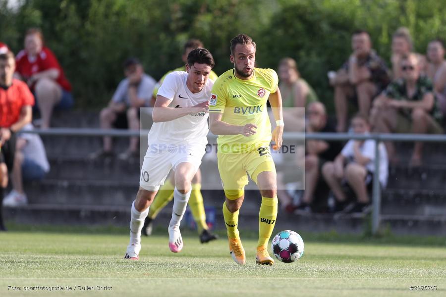 Jan Martin, David Kopacz, KRE Sportpark, Würzburg, 18.06.2021, Freundschaftsspiele, BFV, sport, action, Fussball, Deutschland, Juni 2021, Saison 2021/2022, TSV, FWK, TSV Karlburg, FC Würzburger Kickers - Bild-ID: 2295763 Jan Martin, David Kopacz, KRE Sportpark, Würzburg, 18.06.2021, Freundschaftsspiele, BFV, sport, action, Fussball, Deutschland, Juni 2021, Saison 2021/2022, TSV, FWK, TSV Karlburg, FC Würzburger Kickers - Bild-ID: 2295763