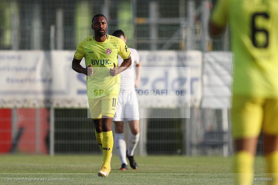 Saliou Sane, KRE Sportpark, Würzburg, 18.06.2021, Freundschaftsspiele, BFV, sport, action, Fussball, Deutschland, Juni 2021, Saison 2021/2022, TSV, FWK, TSV Karlburg, FC Würzburger Kickers - Bild-ID: 2295800