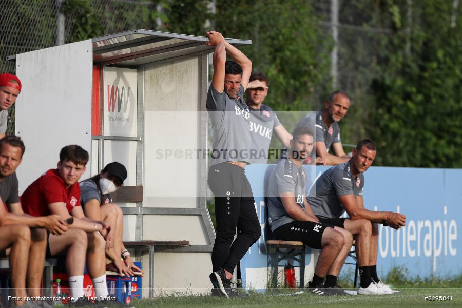Trainer, Torsten Ziegner, KRE Sportpark, Würzburg, 18.06.2021, Freundschaftsspiele, BFV, sport, action, Fussball, Deutschland, Juni 2021, Saison 2021/2022, TSV, FWK, TSV Karlburg, FC Würzburger Kickers - Bild-ID: 2295841 Trainer, Torsten Ziegner, KRE Sportpark, Würzburg, 18.06.2021, Freundschaftsspiele, BFV, sport, action, Fussball, Deutschland, Juni 2021, Saison 2021/2022, TSV, FWK, TSV Karlburg, FC Würzburger Kickers - Bild-ID: 2295841