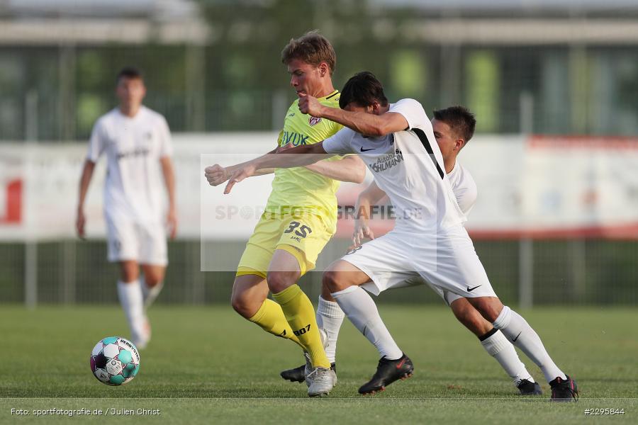 Andreas Köhler, Kilian Senkbeil, KRE Sportpark, Würzburg, 18.06.2021, Freundschaftsspiele, BFV, sport, action, Fussball, Deutschland, Juni 2021, Saison 2021/2022, TSV, FWK, TSV Karlburg, FC Würzburger Kickers - Bild-ID: 2295844 Andreas Köhler, Kilian Senkbeil, KRE Sportpark, Würzburg, 18.06.2021, Freundschaftsspiele, BFV, sport, action, Fussball, Deutschland, Juni 2021, Saison 2021/2022, TSV, FWK, TSV Karlburg, FC Würzburger Kickers - Bild-ID: 2295844