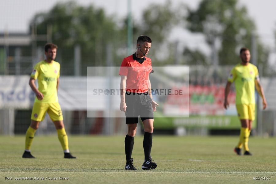Simon Marx, KRE Sportpark, Würzburg, 18.06.2021, Freundschaftsspiele, BFV, sport, action, Fussball, Deutschland, Juni 2021, Saison 2021/2022, TSV, FWK, TSV Karlburg, FC Würzburger Kickers - Bild-ID: 2295897 Simon Marx, KRE Sportpark, Würzburg, 18.06.2021, Freundschaftsspiele, BFV, sport, action, Fussball, Deutschland, Juni 2021, Saison 2021/2022, TSV, FWK, TSV Karlburg, FC Würzburger Kickers - Bild-ID: 2295897