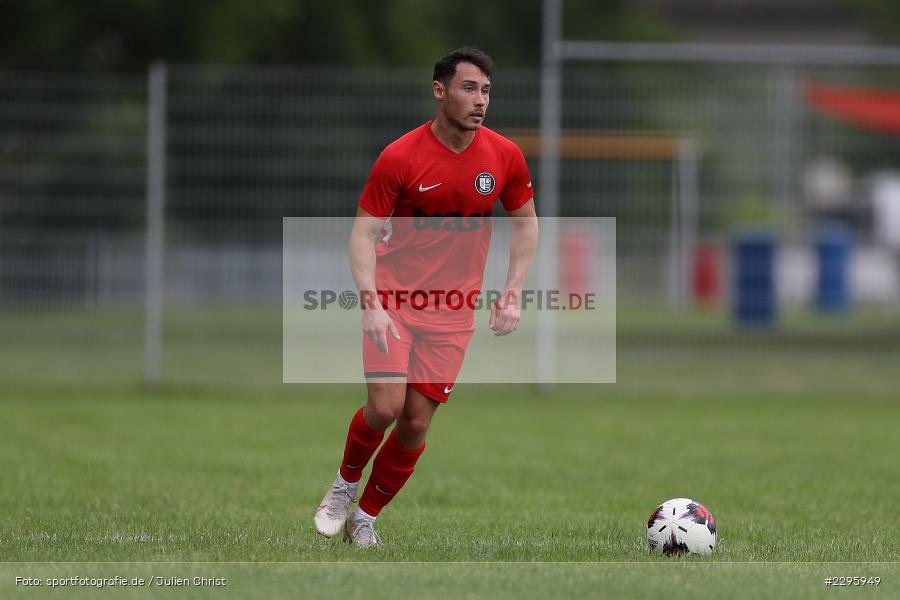 Luca Pfister, Sportgelaende Am Baggertsweg, Karlstadt, 20.06.2021, Freundschaftsspiele, BFV, sport, action, Fussball, Deutschland, Juni 2021, Saison 2021/2022, TUS, FVK, TuS Frammersbach, FV Karlstadt - Bild-ID: 2295949 Luca Pfister, Sportgelaende Am Baggertsweg, Karlstadt, 20.06.2021, Freundschaftsspiele, BFV, sport, action, Fussball, Deutschland, Juni 2021, Saison 2021/2022, TUS, FVK, TuS Frammersbach, FV Karlstadt - Bild-ID: 2295949