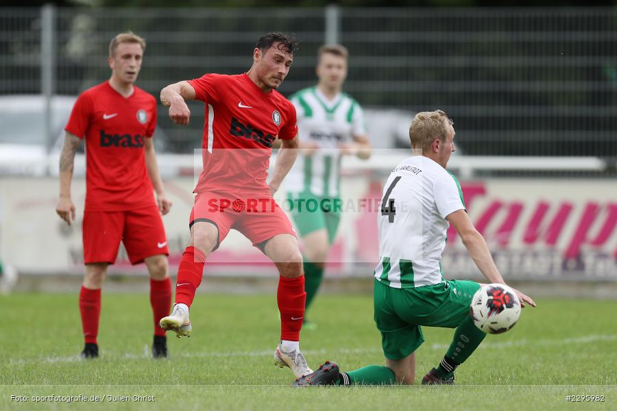 Mika Beckert, Luca Pfister, Sportgelaende Am Baggertsweg, Karlstadt, 20.06.2021, Freundschaftsspiele, BFV, sport, action, Fussball, Deutschland, Juni 2021, Saison 2021/2022, TUS, FVK, TuS Frammersbach, FV Karlstadt - Bild-ID: 2295982 Mika Beckert, Luca Pfister, Sportgelaende Am Baggertsweg, Karlstadt, 20.06.2021, Freundschaftsspiele, BFV, sport, action, Fussball, Deutschland, Juni 2021, Saison 2021/2022, TUS, FVK, TuS Frammersbach, FV Karlstadt - Bild-ID: 2295982