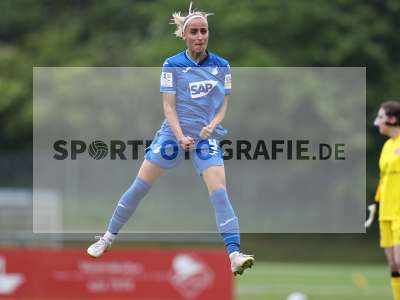 Fotos von FC Würzburger Kickers - TSG Hoffenheim U20 auf sportfotografie.de