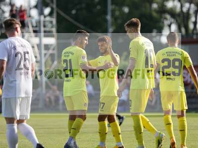 Fotos von FC Würzburger Kickers - TSV Karlburg auf sportfotografie.de