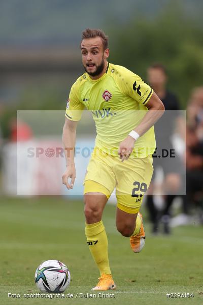 David Kopacz, Sportplatz Am Sonnenstuhl, Randersacker, 23.06.2021, Freundschaftsspiele, Regionalliga Bayern, 3. Liga, DFB, sport, action, Fussball, Deutschland, Juni 2021, Saison 2021/2022, TSV, FWK, TSV Aubstadt, FC Würzburger Kickers - Bild-ID: 2296154