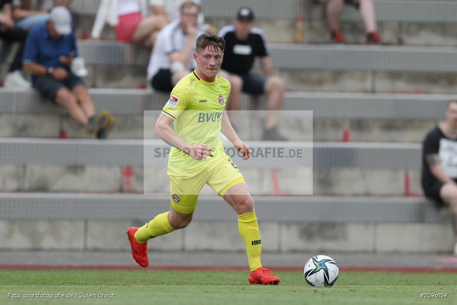 Dennis Waidner, Sportplatz Am Sonnenstuhl, Randersacker, 23.06.2021, Freundschaftsspiele, Regionalliga Bayern, 3. Liga, DFB, sport, action, Fussball, Deutschland, Juni 2021, Saison 2021/2022, TSV, FWK, TSV Aubstadt, FC Würzburger Kickers - Bild-ID: 2296159