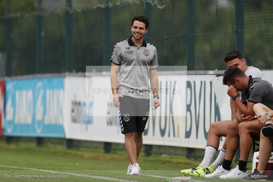 Victor Kleinhenz, Sportplatz Am Sonnenstuhl, Randersacker, 23.06.2021, Freundschaftsspiele, Regionalliga Bayern, 3. Liga, DFB, sport, action, Fussball, Deutschland, Juni 2021, Saison 2021/2022, TSV, FWK, TSV Aubstadt, FC Würzburger Kickers - Bild-ID: 2296164