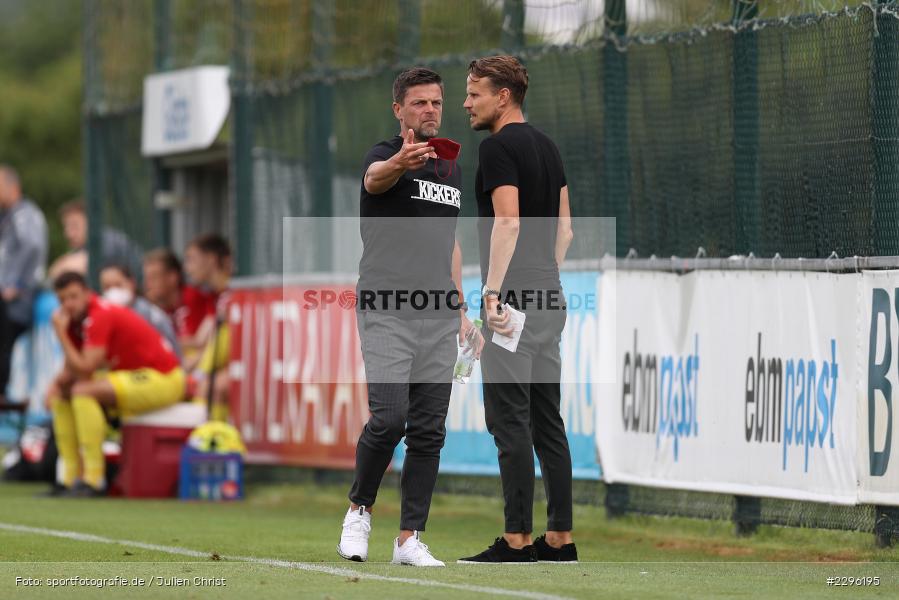 Sebastian Schuppan, Trainer, Torsten Ziegner, Sportplatz Am Sonnenstuhl, Randersacker, 23.06.2021, Freundschaftsspiele, Regionalliga Bayern, 3. Liga, DFB, sport, action, Fussball, Deutschland, Juni 2021, Saison 2021/2022, TSV, FWK, TSV Aubstadt, FC Würzburger Kickers - Bild-ID: 2296195
