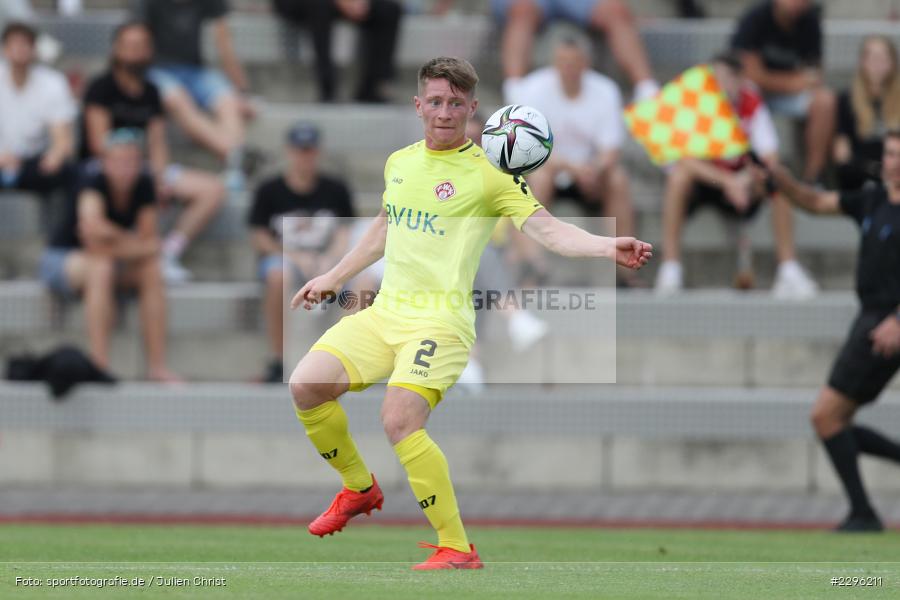 Dennis Waidner, Sportplatz Am Sonnenstuhl, Randersacker, 23.06.2021, Freundschaftsspiele, Regionalliga Bayern, 3. Liga, DFB, sport, action, Fussball, Deutschland, Juni 2021, Saison 2021/2022, TSV, FWK, TSV Aubstadt, FC Würzburger Kickers - Bild-ID: 2296211 Dennis Waidner, Sportplatz Am Sonnenstuhl, Randersacker, 23.06.2021, Freundschaftsspiele, Regionalliga Bayern, 3. Liga, DFB, sport, action, Fussball, Deutschland, Juni 2021, Saison 2021/2022, TSV, FWK, TSV Aubstadt, FC Würzburger Kickers - Bild-ID: 2296211