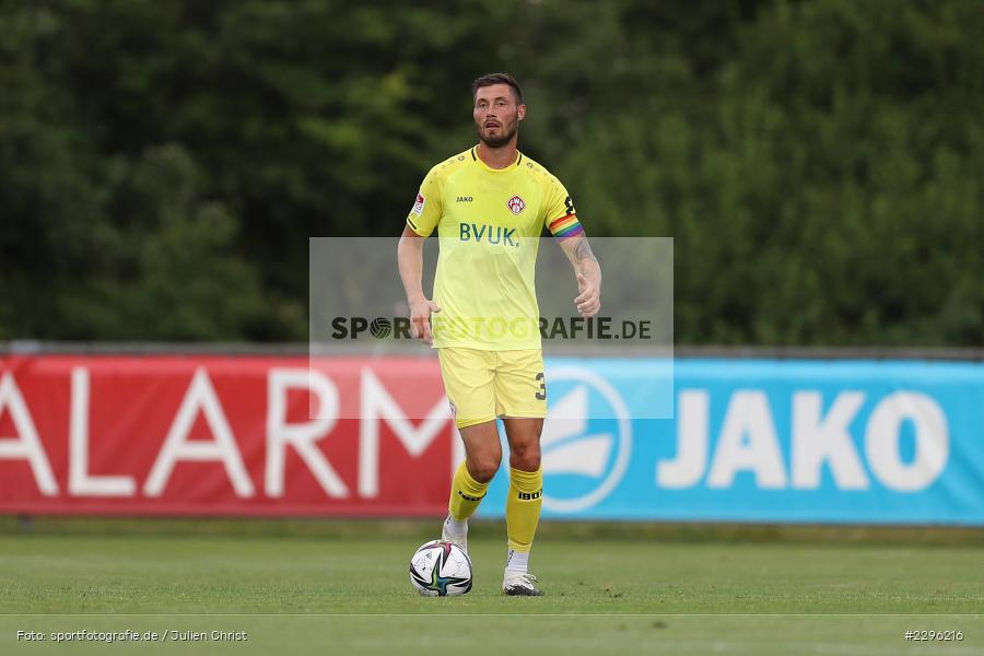 Christian Strohdiek, Sportplatz Am Sonnenstuhl, Randersacker, 23.06.2021, Freundschaftsspiele, Regionalliga Bayern, 3. Liga, DFB, sport, action, Fussball, Deutschland, Juni 2021, Saison 2021/2022, TSV, FWK, TSV Aubstadt, FC Würzburger Kickers - Bild-ID: 2296216