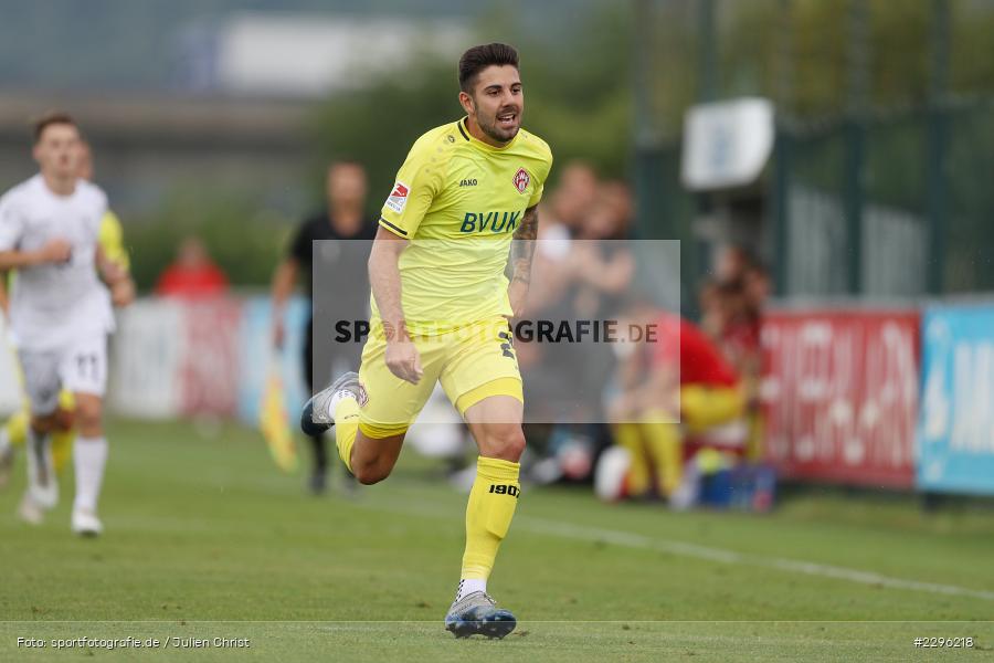 Moritz Heinrich, Sportplatz Am Sonnenstuhl, Randersacker, 23.06.2021, Freundschaftsspiele, Regionalliga Bayern, 3. Liga, DFB, sport, action, Fussball, Deutschland, Juni 2021, Saison 2021/2022, TSV, FWK, TSV Aubstadt, FC Würzburger Kickers - Bild-ID: 2296218 Moritz Heinrich, Sportplatz Am Sonnenstuhl, Randersacker, 23.06.2021, Freundschaftsspiele, Regionalliga Bayern, 3. Liga, DFB, sport, action, Fussball, Deutschland, Juni 2021, Saison 2021/2022, TSV, FWK, TSV Aubstadt, FC Würzburger Kickers - Bild-ID: 2296218