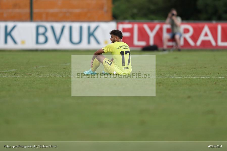enttäuscht, Dildar Atmaca, Sportplatz Am Sonnenstuhl, Randersacker, 23.06.2021, Freundschaftsspiele, Regionalliga Bayern, 3. Liga, DFB, sport, action, Fussball, Deutschland, Juni 2021, Saison 2021/2022, TSV, FWK, TSV Aubstadt, FC Würzburger Kickers - Bild-ID: 2296234