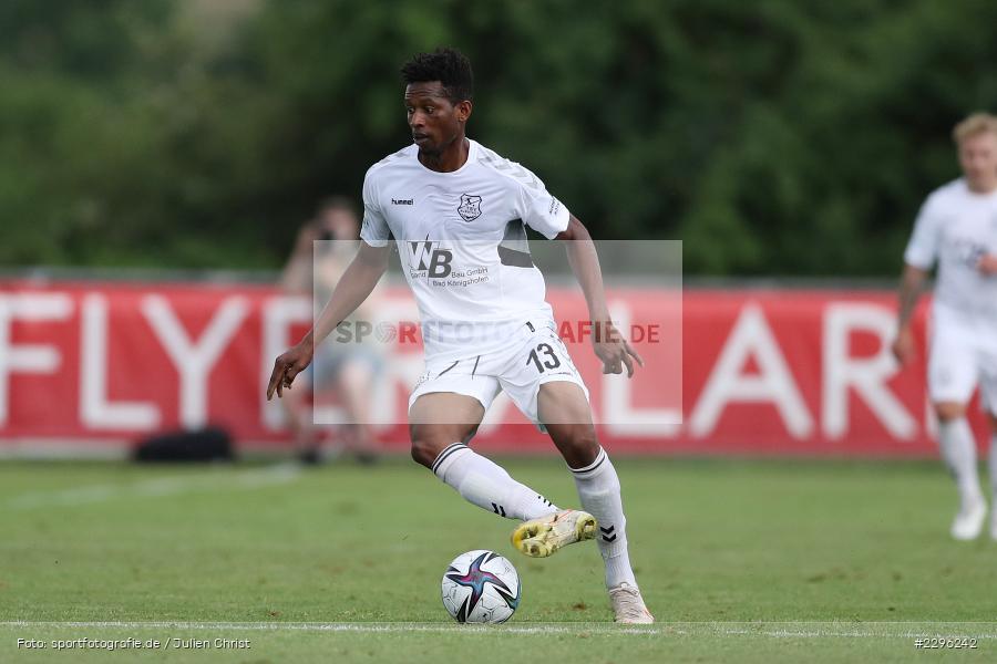 Essa Ganes, Sportplatz Am Sonnenstuhl, Randersacker, 23.06.2021, Freundschaftsspiele, Regionalliga Bayern, 3. Liga, DFB, sport, action, Fussball, Deutschland, Juni 2021, Saison 2021/2022, TSV, FWK, TSV Aubstadt, FC Würzburger Kickers - Bild-ID: 2296242 Essa Ganes, Sportplatz Am Sonnenstuhl, Randersacker, 23.06.2021, Freundschaftsspiele, Regionalliga Bayern, 3. Liga, DFB, sport, action, Fussball, Deutschland, Juni 2021, Saison 2021/2022, TSV, FWK, TSV Aubstadt, FC Würzburger Kickers - Bild-ID: 2296242