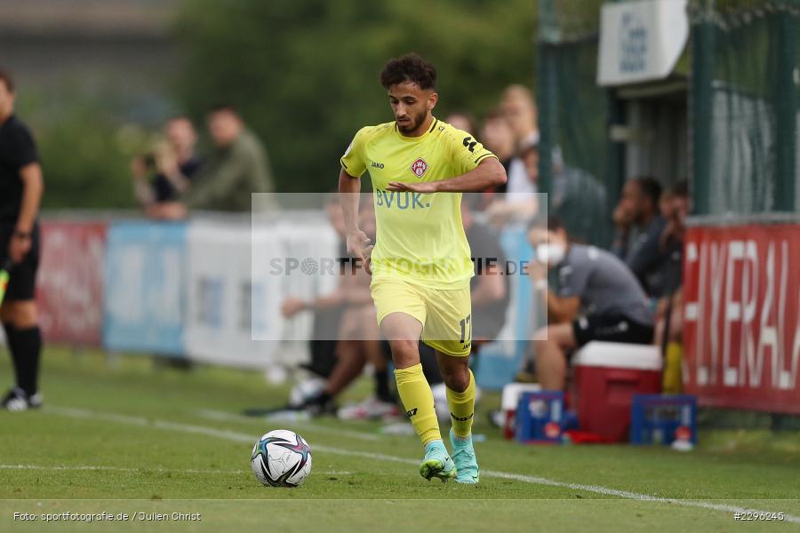 Dildar Atmaca, Sportplatz Am Sonnenstuhl, Randersacker, 23.06.2021, Freundschaftsspiele, Regionalliga Bayern, 3. Liga, DFB, sport, action, Fussball, Deutschland, Juni 2021, Saison 2021/2022, TSV, FWK, TSV Aubstadt, FC Würzburger Kickers - Bild-ID: 2296245
